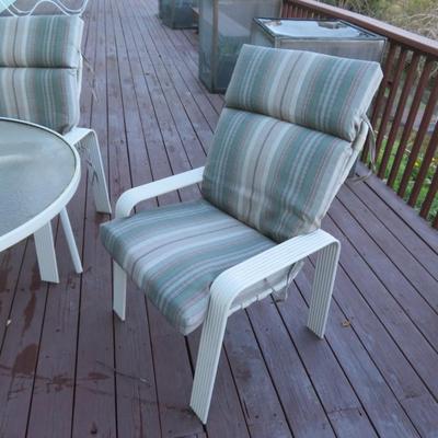 Patio Furniture - Outdoor Glass Top Round White Frame Table 4 Standard Chairs
