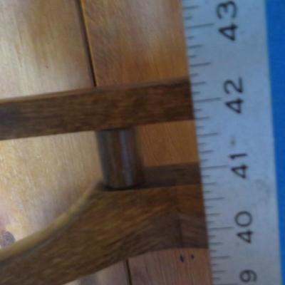 Mid Century Italian Brevettato Men's Wooden Suit Clothing Valet Stand Solid Oak Wood Butler