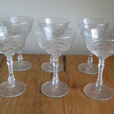 8 ANTIQUE WINE GLASSES 5 7/8" Tall Delicate Pressed Glass with Etched Floral Design and Stacked Cube Stems Elegant Dining