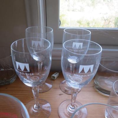 Table lot of stem ware / Barware