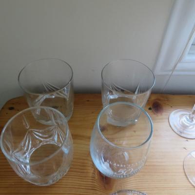 Table lot of stem ware / Barware