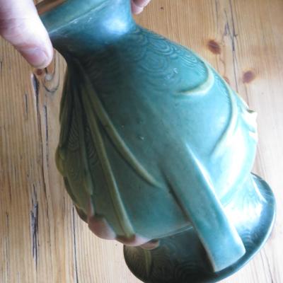Roseville Zephyr Lily Vase, Green, 202-8, 8 1/4"