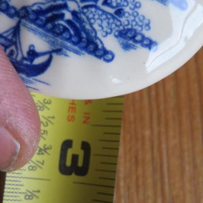 Sadler Teapot Made in England Elegant Blue Oriental Design on White Background Gold gilded