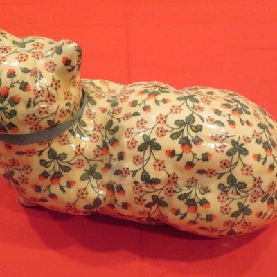 CHARMING PORCELAIN FLORAL PATCHWORK DESIGN CAT FIGURINE
