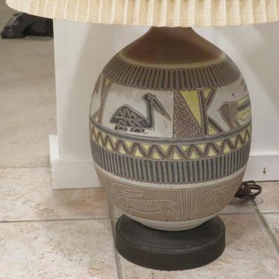 MID CENTURY MODERN EGYPTIAN HIEROGLYPH TABLE LAMP! VTG 1950'S KNOLL RAYMOR RETRO