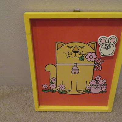 Vintage Woodland Nursery Childs Decor Wall Art w/ Magnet - Lot of 2 - Owls & Cat