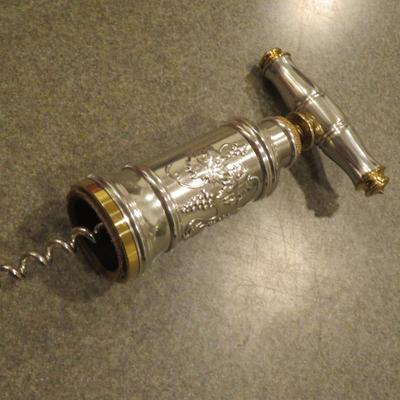 Rare Collector Corkscrew - L`Esprit & le Vin - Boutique du Manoir Thomason Grapes + Bon - Thomason Reproductions