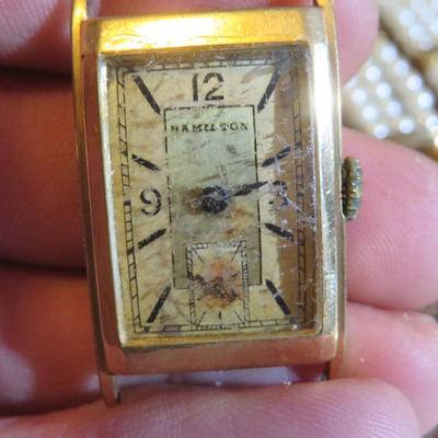 Estate Jewelry Wrist Watch Lot of 13 - Some Need Battery - Some Need repair.