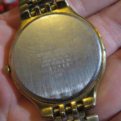 Estate Jewelry Wrist Watch Lot of 13 - Some Need Battery - Some Need repair.