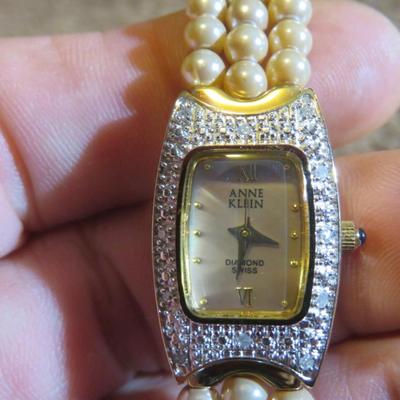 Estate Jewelry Wrist Watch Lot of 13 - Some Need Battery - Some Need repair.