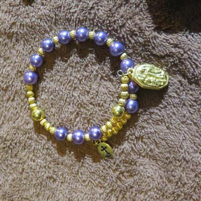 Catholic Religious Rosery and Cross Lot - Estate Jewelry Lot