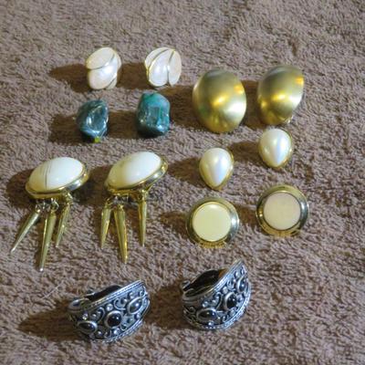 Estate Jewelry Clip Back Earrings - Lot of 13 Pair - GEORGIAU
