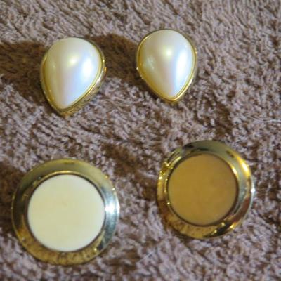 Estate Jewelry Clip Back Earrings - Lot of 13 Pair - GEORGIAU