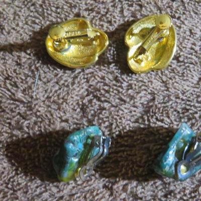 Estate Jewelry Clip Back Earrings - Lot of 13 Pair - GEORGIAU