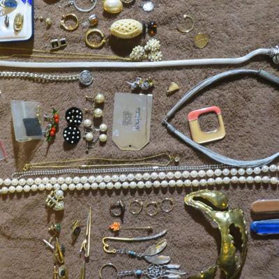 Misc Estate Jewelry Lot - Russian Olympic Pins, Single Earrings & Broken Jewelry For Parts - Cufflinks ++++