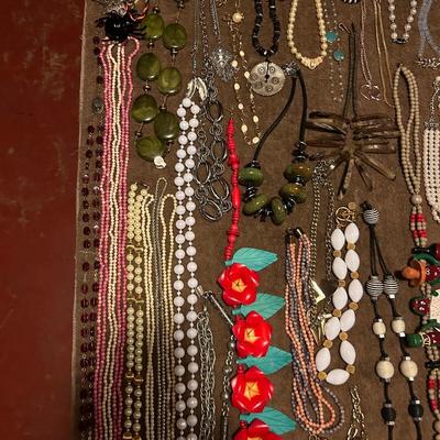 Estate, jewelry lot, large lot of necklaces.