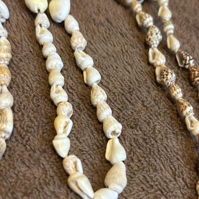 Estate jewelry lot of 5 shell necklaces