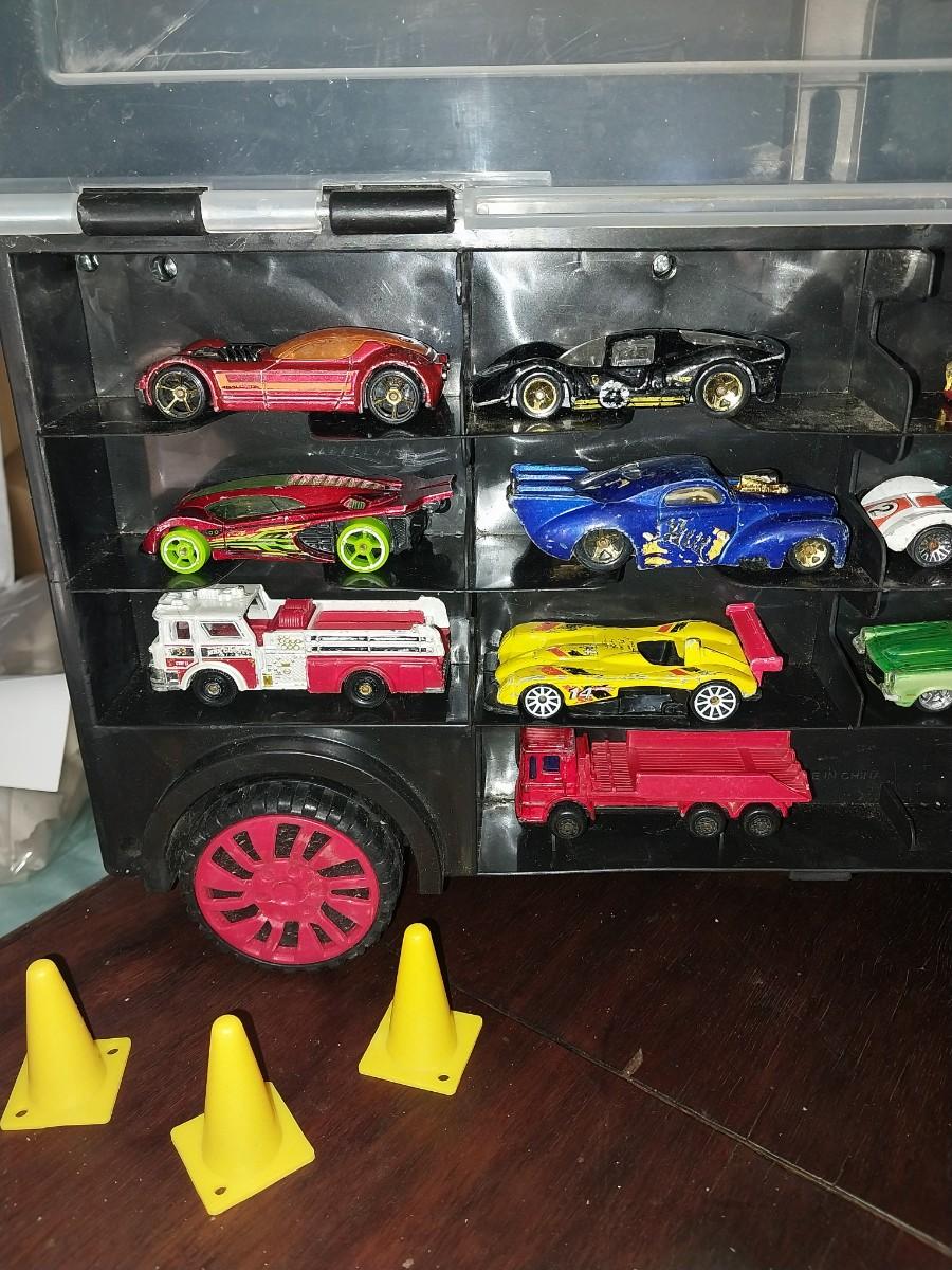 Hot wheels truck holder sale
