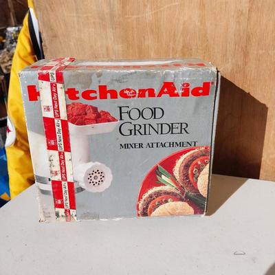 VEGGETTI PRO-SLICER/SHREDDER-KITCHENAID FOOD GRINDER