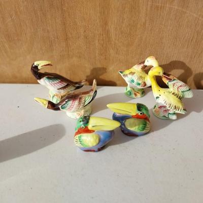 VINTAGE SALT & PEPPER SHAKERS- FOR THE BIRDS
