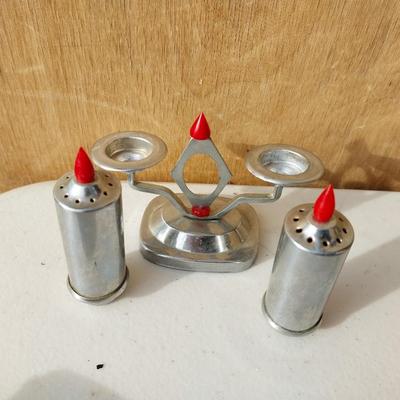 THREE SETS VINTAGE SALT & PEPPER SHAKERS