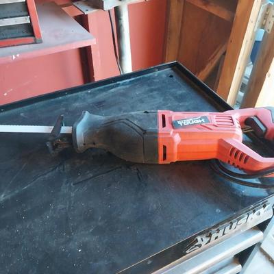 ELECTRIC COMPACT RECIPROCATING SAW