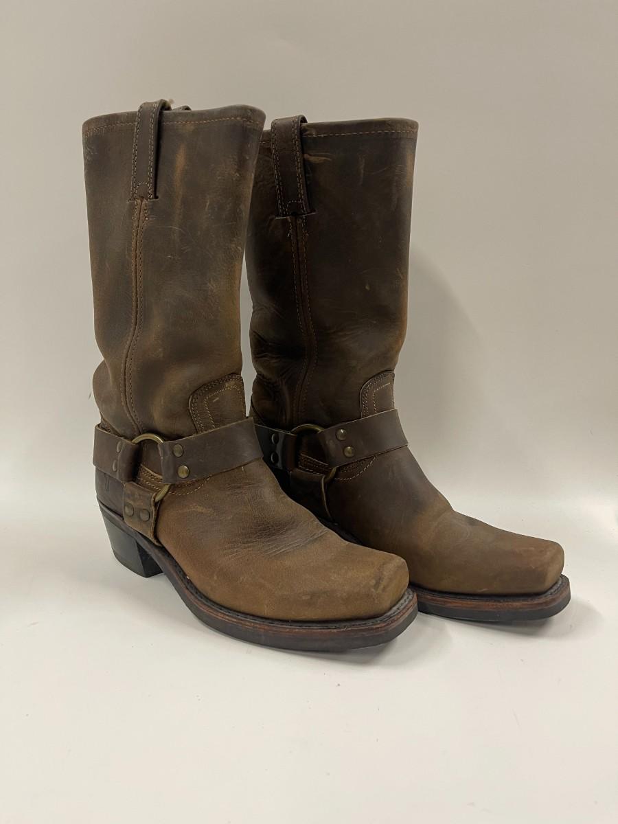 frye brown leather boots