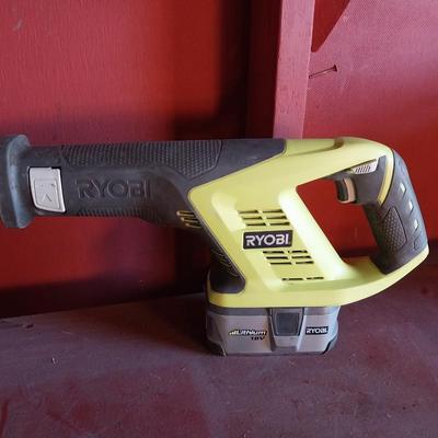 RYOBI CORDLESS DRILL-FLASHLIGHT-RECIPROCATING SAW