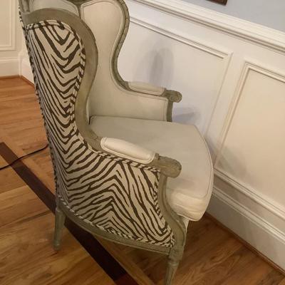 Cream & brown pattern print large single chair 41"H 28"L 22"depth