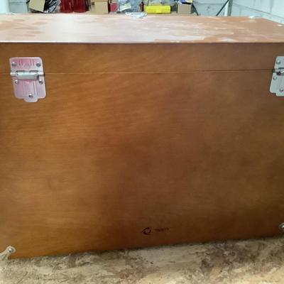 Trinity wooden tool/HOBBY chest 14"H 20" x 11" 8 drawers, top opens with storage and bottom pulls out
