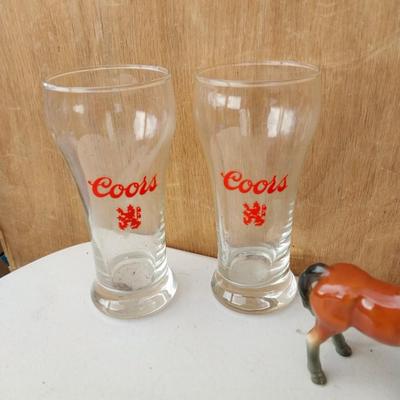SMALL COLLECTABLES