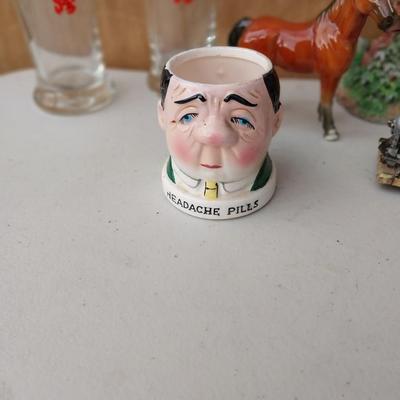 SMALL COLLECTABLES