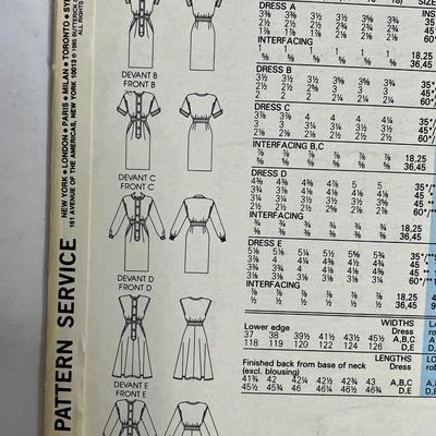 Vogue Vintage Sewing pattern - womens dresses