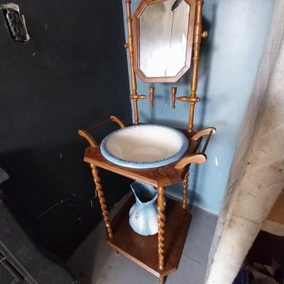 VINTAGE WASH STAND WITH IRONSTONE POTTERY