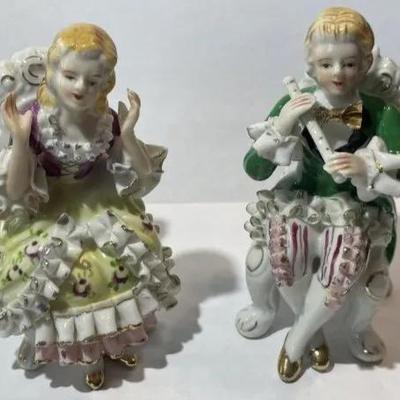 Pair of Vintage Bone China Lace Young Woman & Man on Chair Figurines 4" Tall in VG Preowned Condition.
