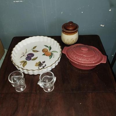 VINTAGE KITCHEN ITEMS