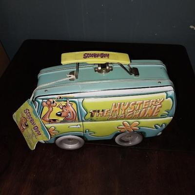 SCOOBY DOO LUNCHBOX AND ALARM CLOCK
