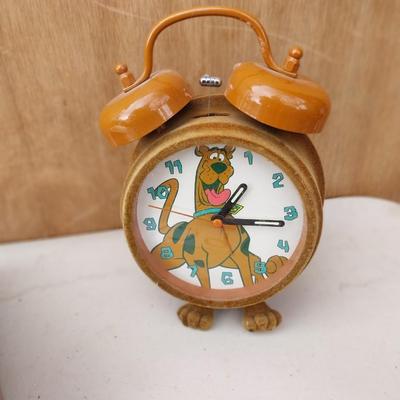 SCOOBY DOO LUNCHBOX AND ALARM CLOCK