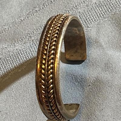 Tom Hawk .925 Sterling Silver & 12k GF Pulled Feather Cuff Bracelet.