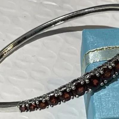 Vintage Large Size Sterling Silver Hinged Garnet Bangle Bracelet w/Graduated Garnets & Figure-8 Safety Clasp. Made for a 8"+ Wrist.