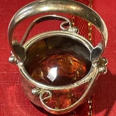 Vintage Sterling Silver Large Citrine Stone Ring Size 7.25 in VG Preowned Condition.
