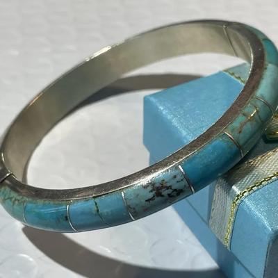 Vintage Jay King DTR Sterling .925 Silver Turquoise Inlaid Bangle Bracelet 7.5"to 8" Wrist Size. Heavy Bracelet.