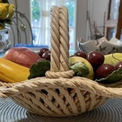VINTAGE MID-CENTURY CAPODIMONTE PORCELAIN MAJOLICA FRUIT BASKET 14.5" WIDE MADE IN ITALY IN GOOD PREOWNED CONDITION.