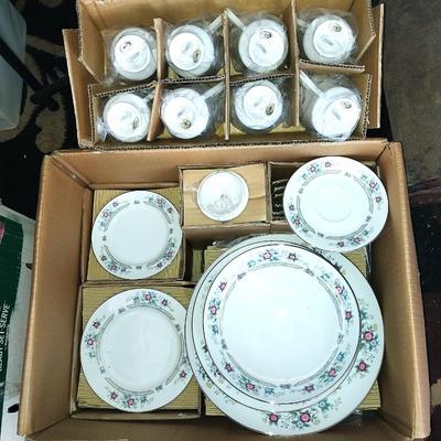 NEW IN BOX IMOCO CHINA SERVING SET