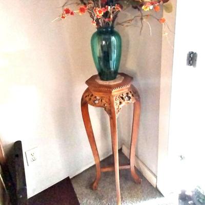 BEAUTIFUL VINTAGE WOODEN PLANT STAND