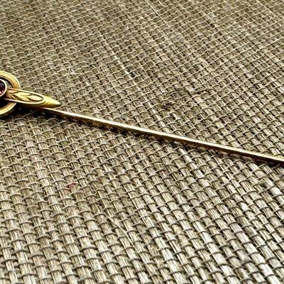 LOT 16 - Art Deco 14K Gold Stick Pin