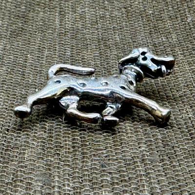 LOT 17 - Sterling Silver Dalmatian Brooch Pin
