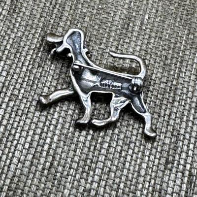 LOT 17 - Sterling Silver Dalmatian Brooch Pin
