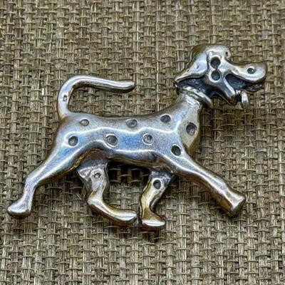 LOT 17 - Sterling Silver Dalmatian Brooch Pin