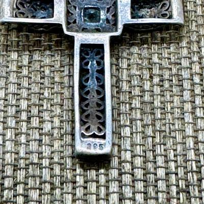 LOT 20 - Sterling Silver Cross Pendant
